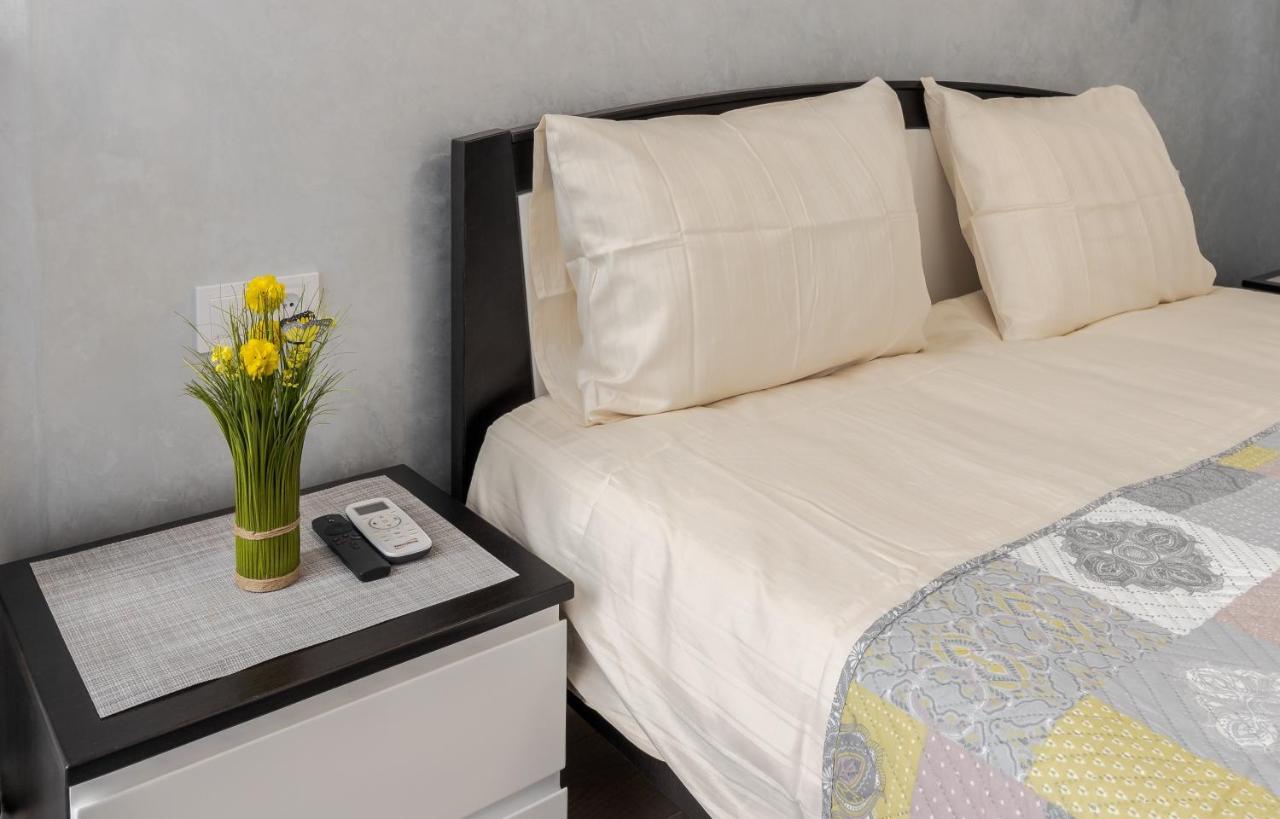 Golden Violin ! Apartments Lviv T المظهر الخارجي الصورة