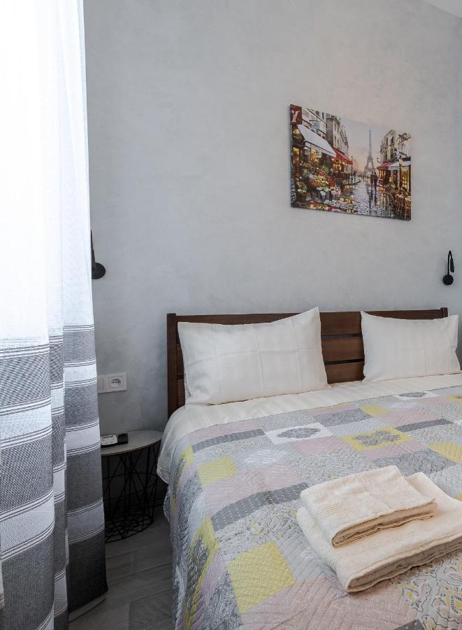 Golden Violin ! Apartments Lviv T المظهر الخارجي الصورة